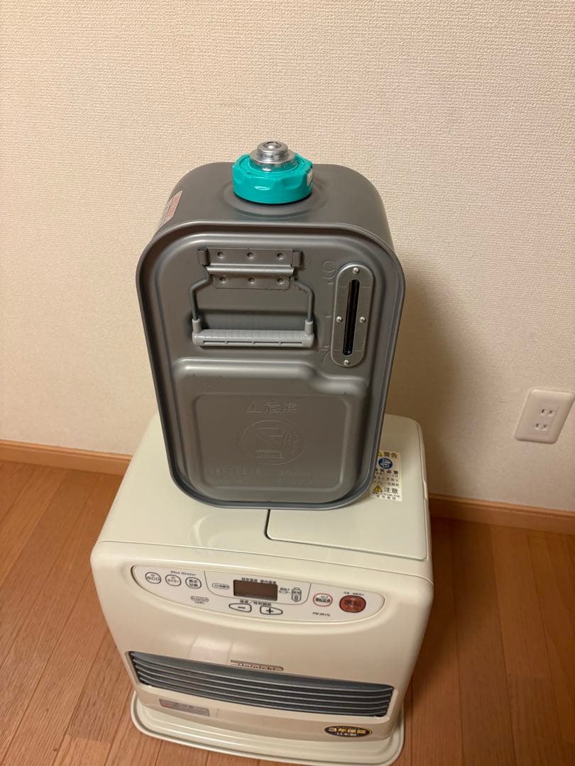 ★美品★9.0L■ダイニチ石油 ブルーヒーターFW-3617L■2017年製