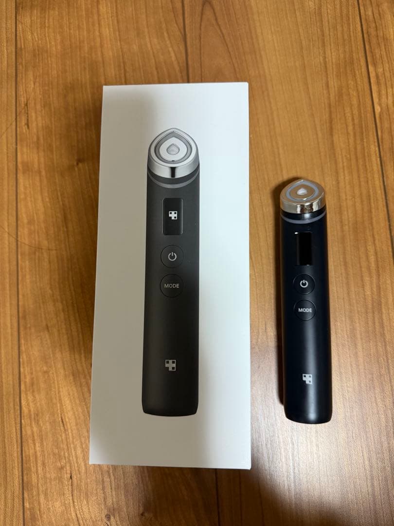 【タイムセール中】medicube 美顔器 ブースタープロ 黒 ブラック Amazon.co.jp: メディキューブ AGE-Rブースタープロ ブラック 1日5分