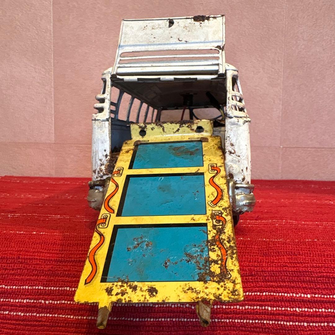 バンダイ（　旧萬代屋　）フォルクスワーゲン　 救急車　昭和レトロ　ブリキ