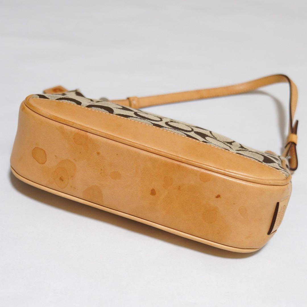 コーチ アクセサリーポーチ ワンショルダー キャンバス シグネチャー