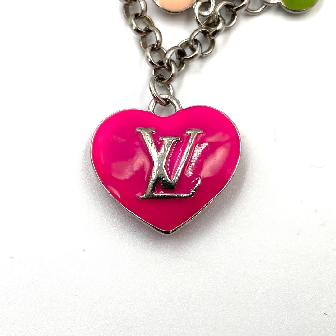 《超美品》ルイヴィトン キーホルダー チャーム ハート カデナ マルチカラー