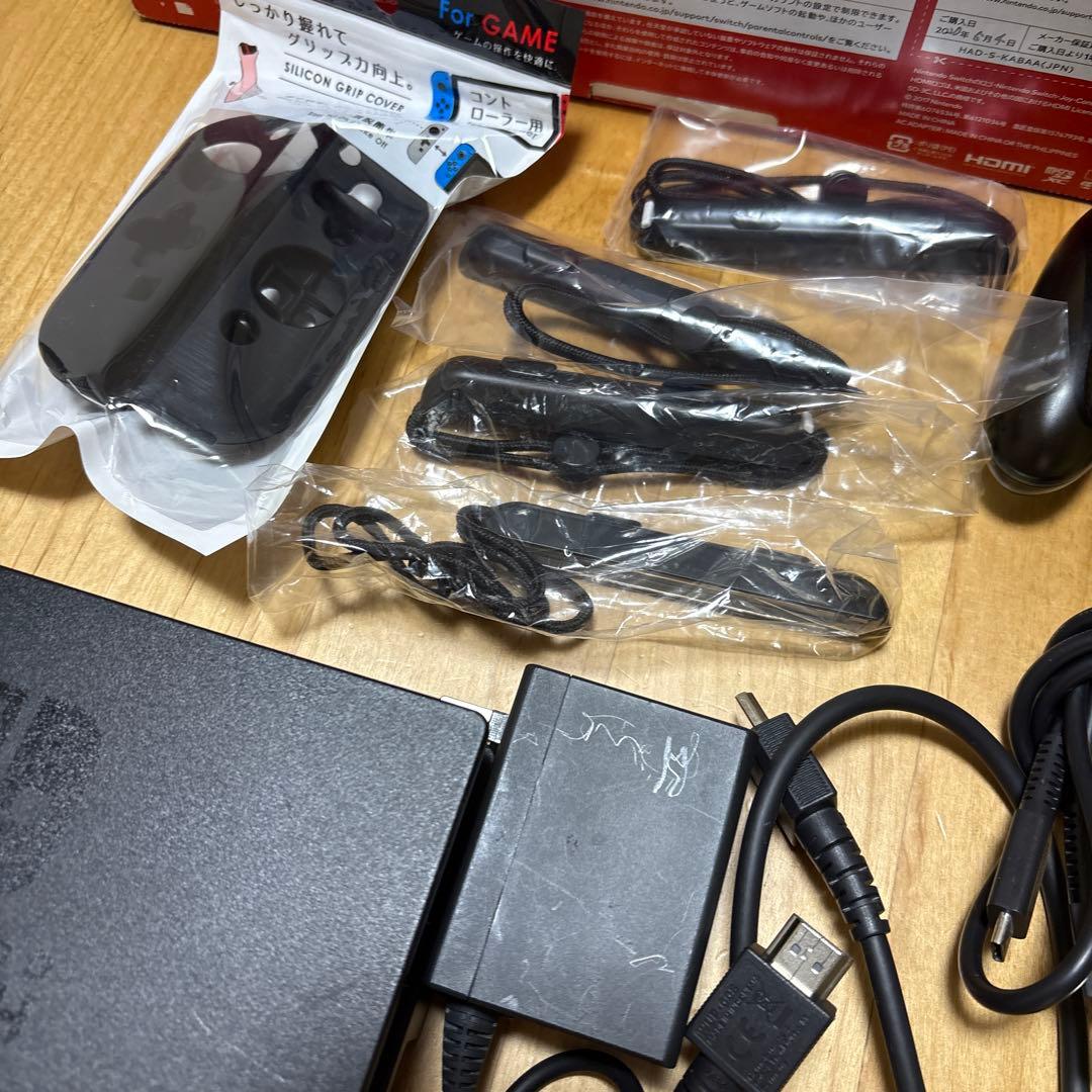 ✨スピード発送✨】NintendoSwitch 本体 ジョイコン 付属品完備 - メルカリ