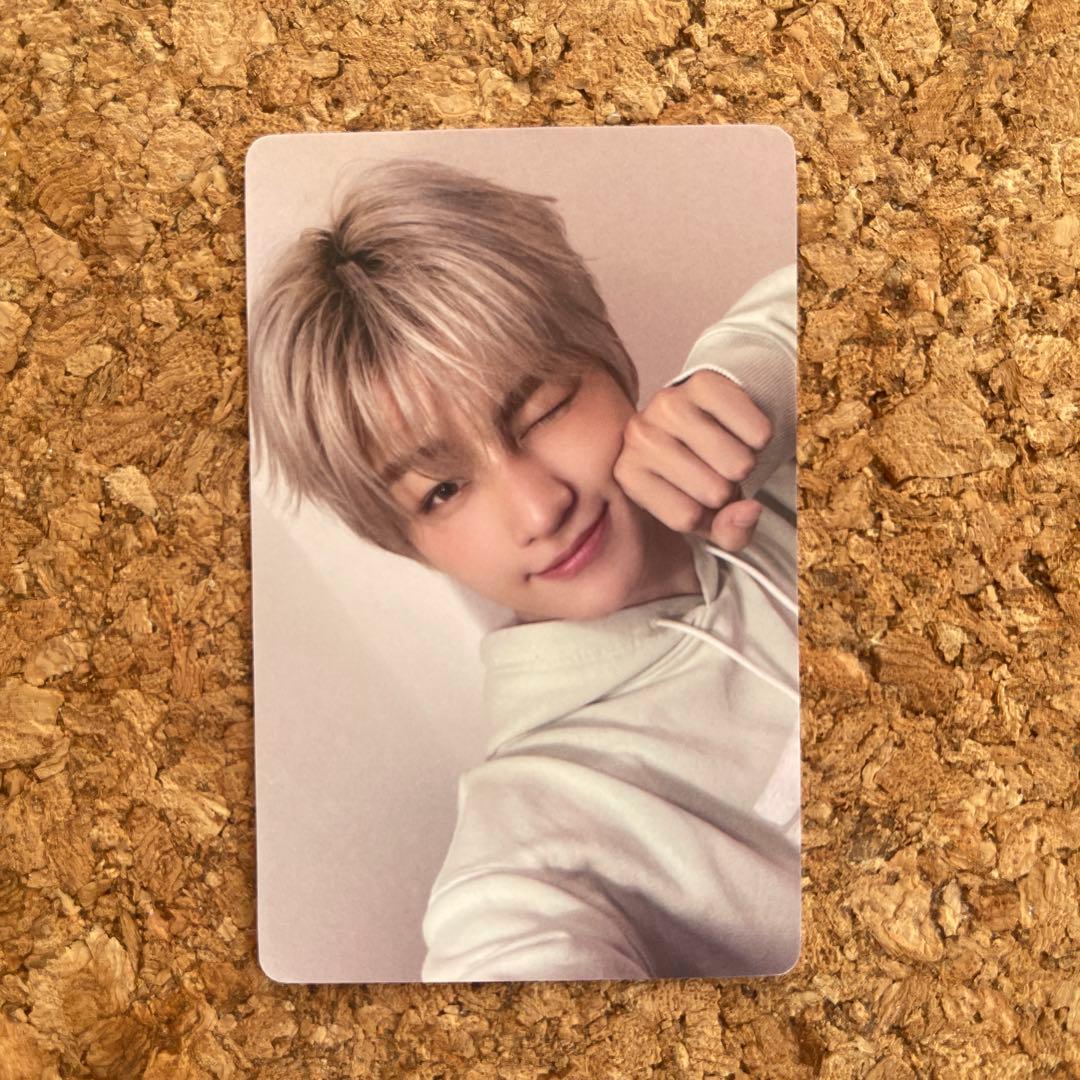 TWS ジフン トレカ yzy 一直娱 中華 playhard 2.0 - メルカリ