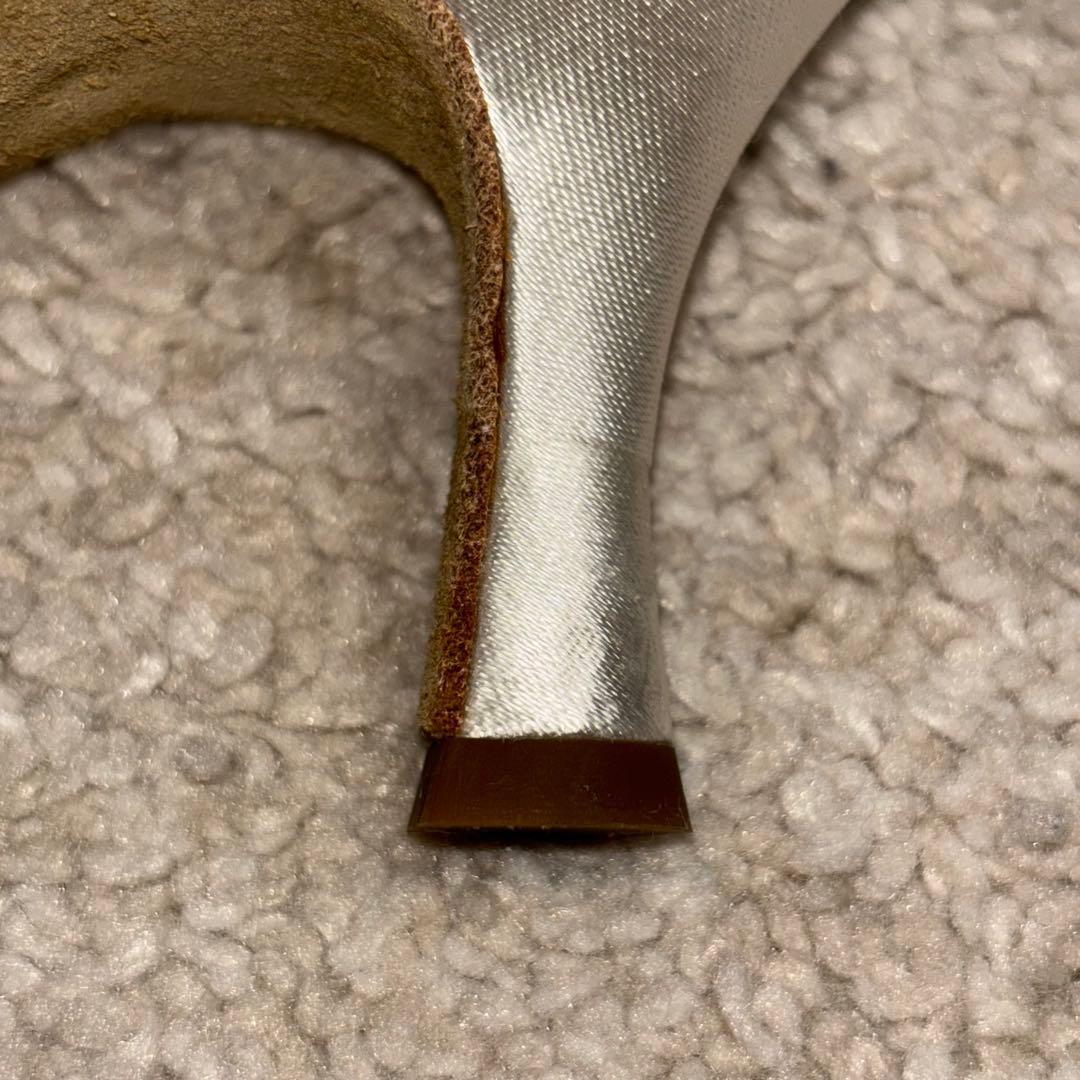 美品　社交ダンス　モダン　シューズ　サテン　ホワイト　ヒール7cm 21.5cm