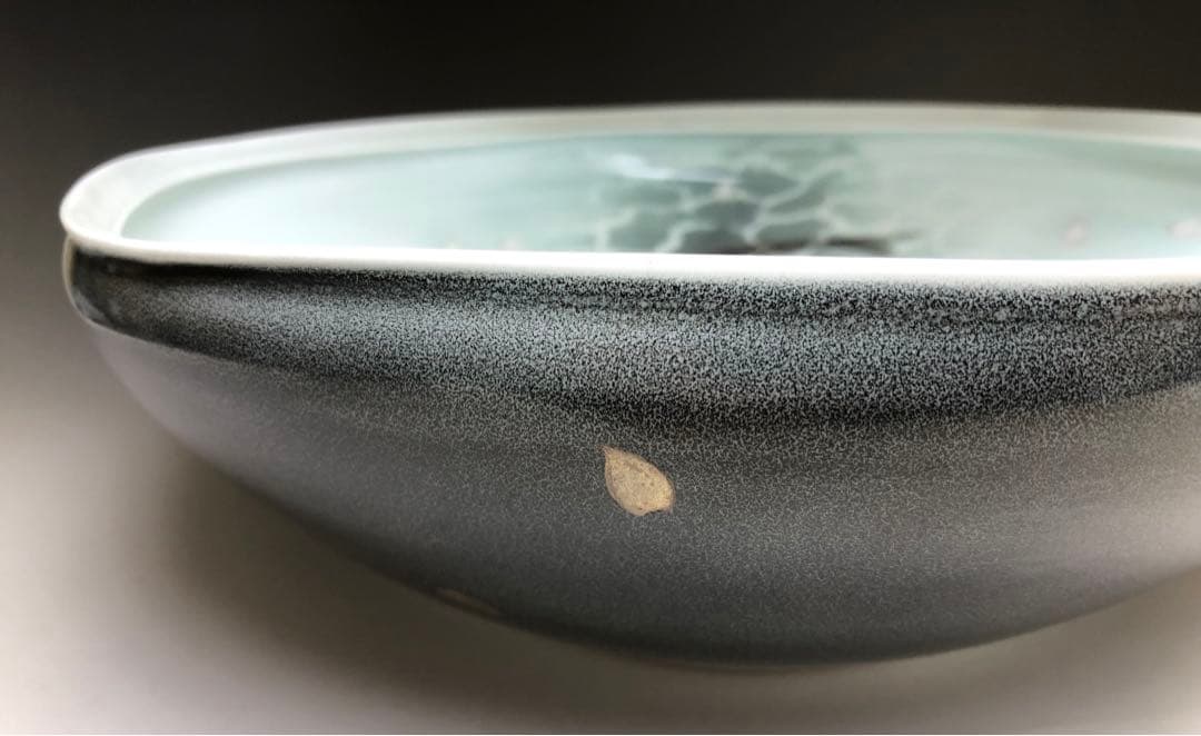 末岡信彦作 釉描色絵桜魚水面図鉢 共箱 日本美術 皿