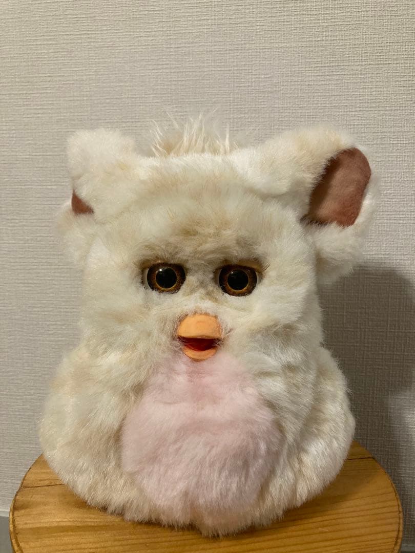 ファービー2 キャラメルシロップ ベージュ×茶目　英語版