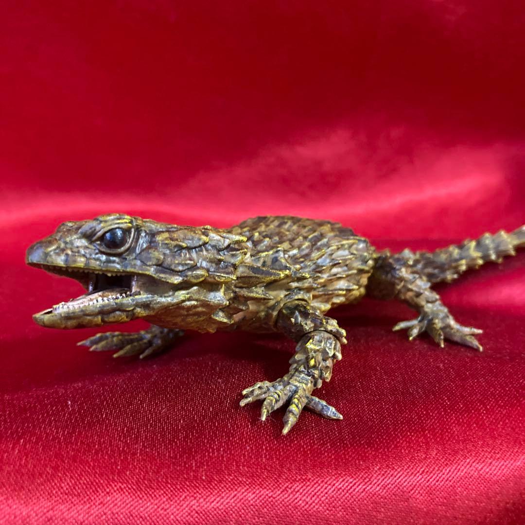 アルマジロトカゲ リペイント品 だんごむし07 ガシャポンバンダイ