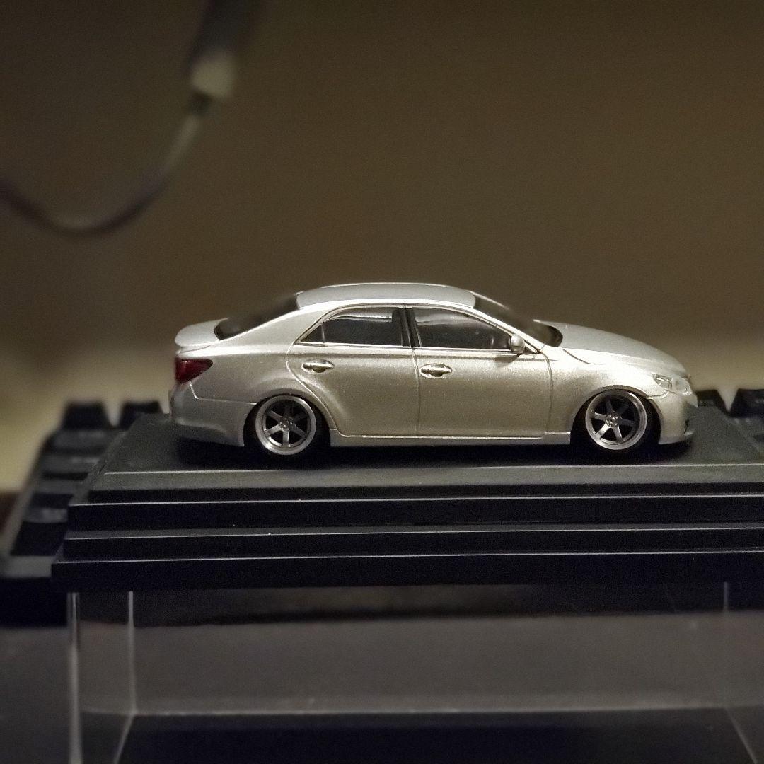 トヨタ マークX シルバー 1/43スケール