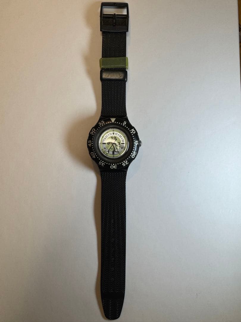 ZARDの坂井泉水さん愛用 スウォッチ SCUBA200 Black Shark - メルカリ