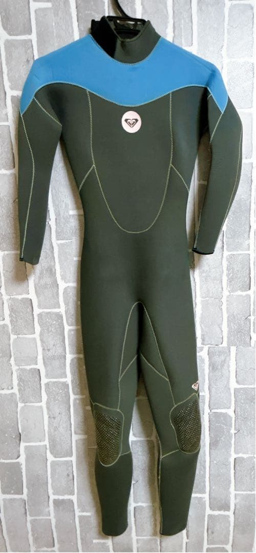 ROXY ウェットスーツ　レディース サイズM ROXY ロキシー ウェットスーツ レディース 4mm / 3mm フルスーツ