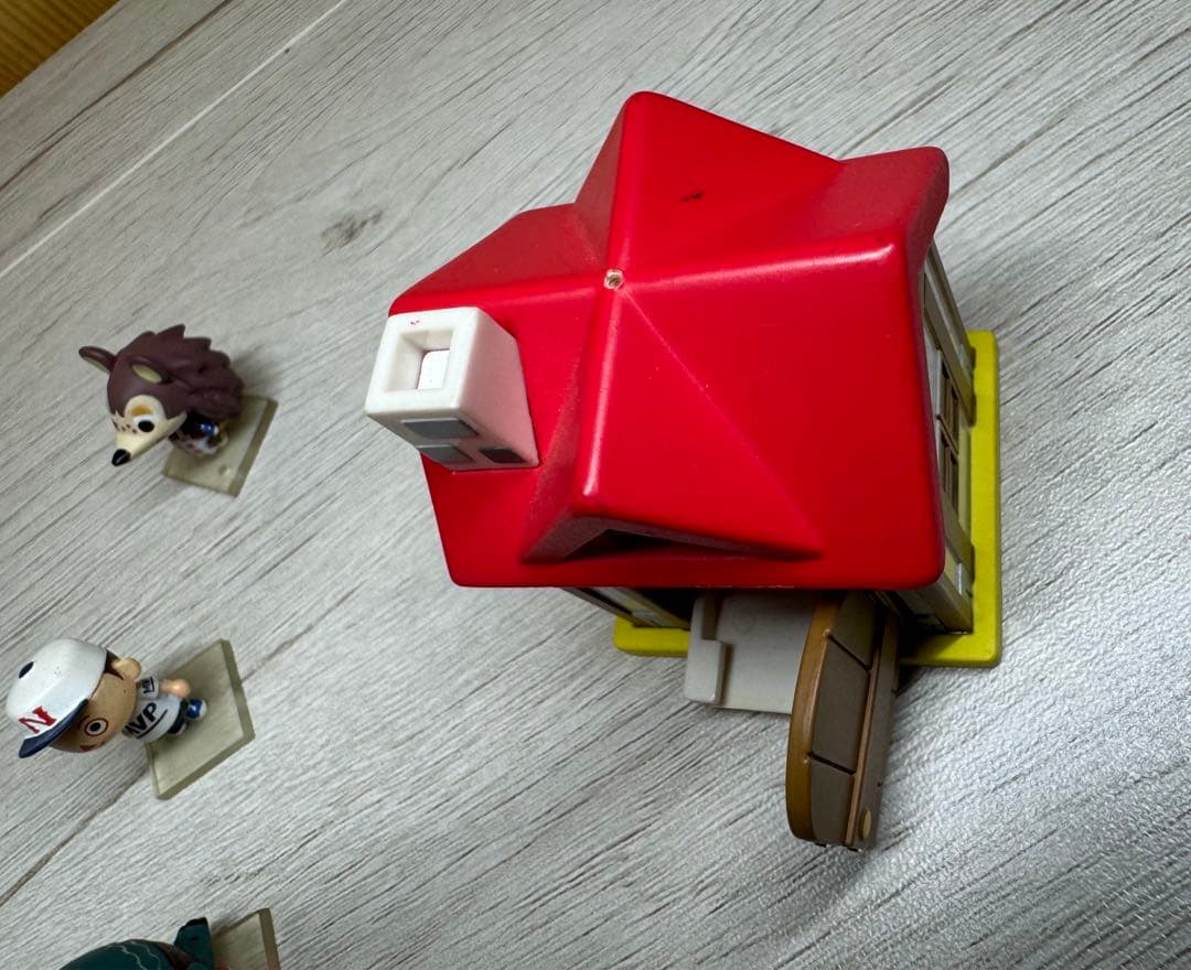 おいでよどうぶつの森 ミニミニハウスキーチェーン ガチャ - メルカリ