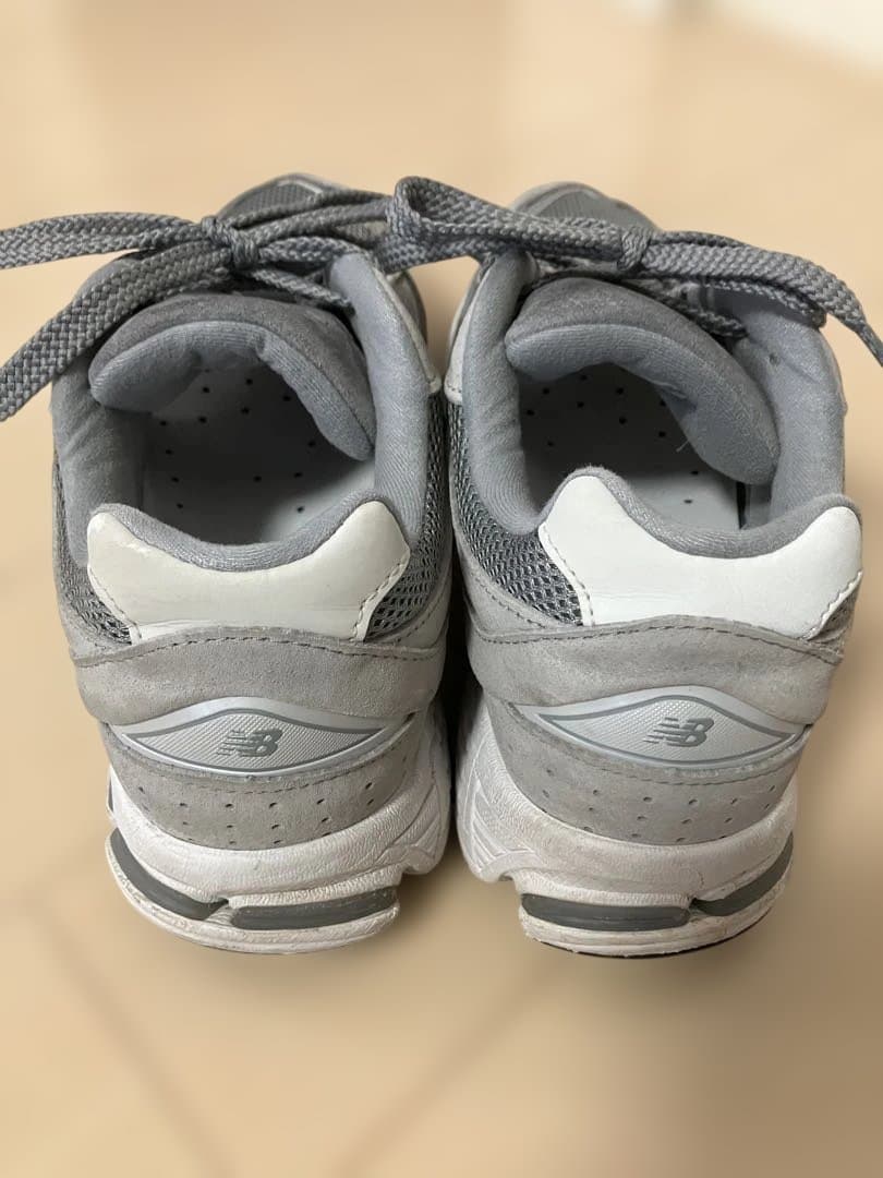 靴 New Balance 2002R 26.5cm