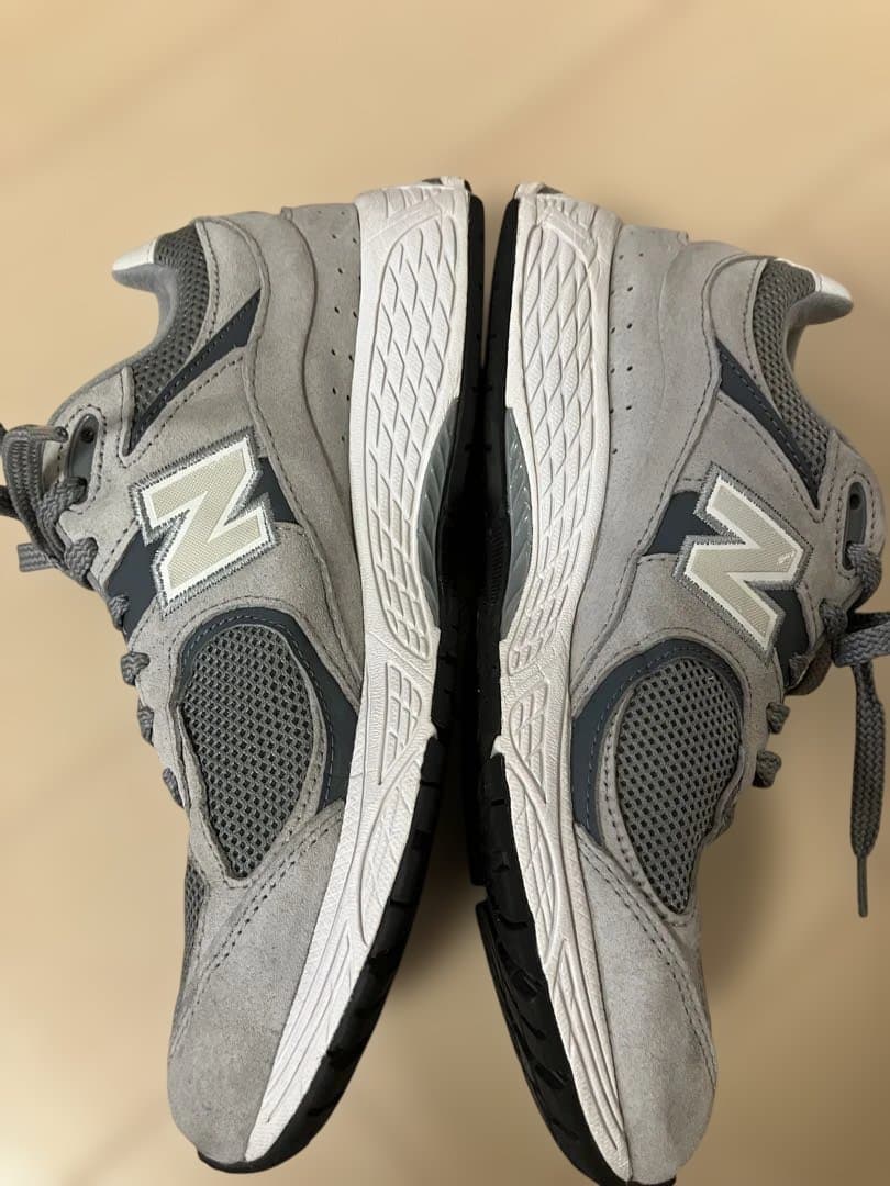 靴 New Balance 2002R 26.5cm