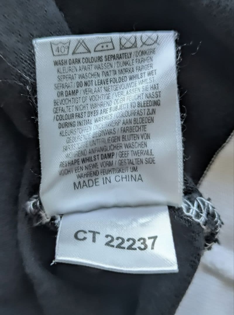 バーバリアンズ 古着 刺繍 ブラック 白黒 ボーダー ラガーシャツ L