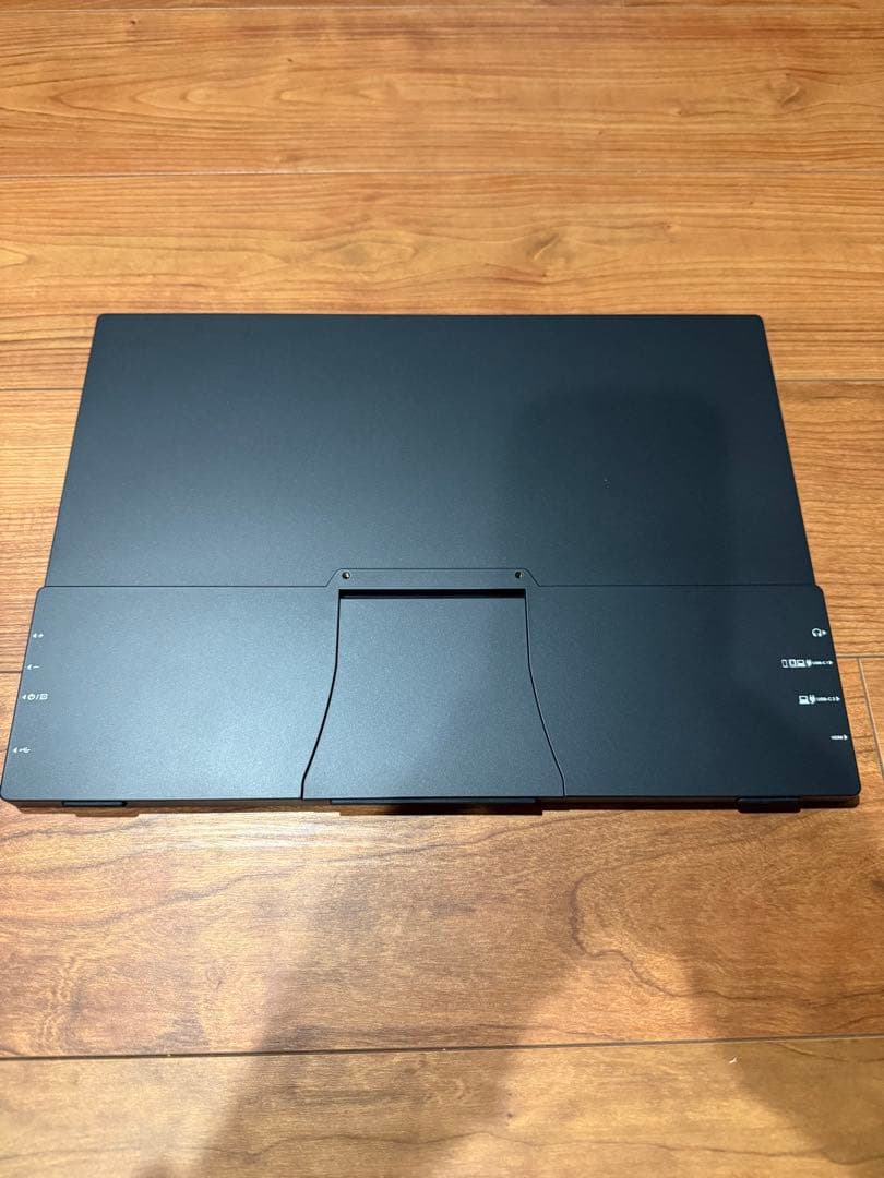 ポータブルモニター 15.6インチ 2.5K