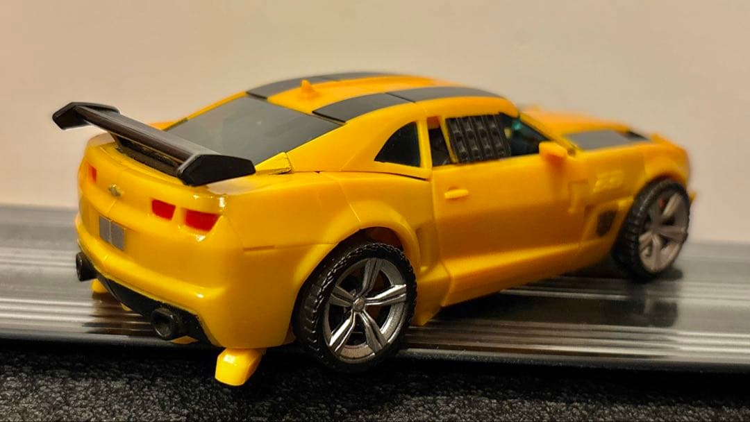 DA-05 バンブルビー ＆ メックテックホルダー DA-04 アイアンハイド