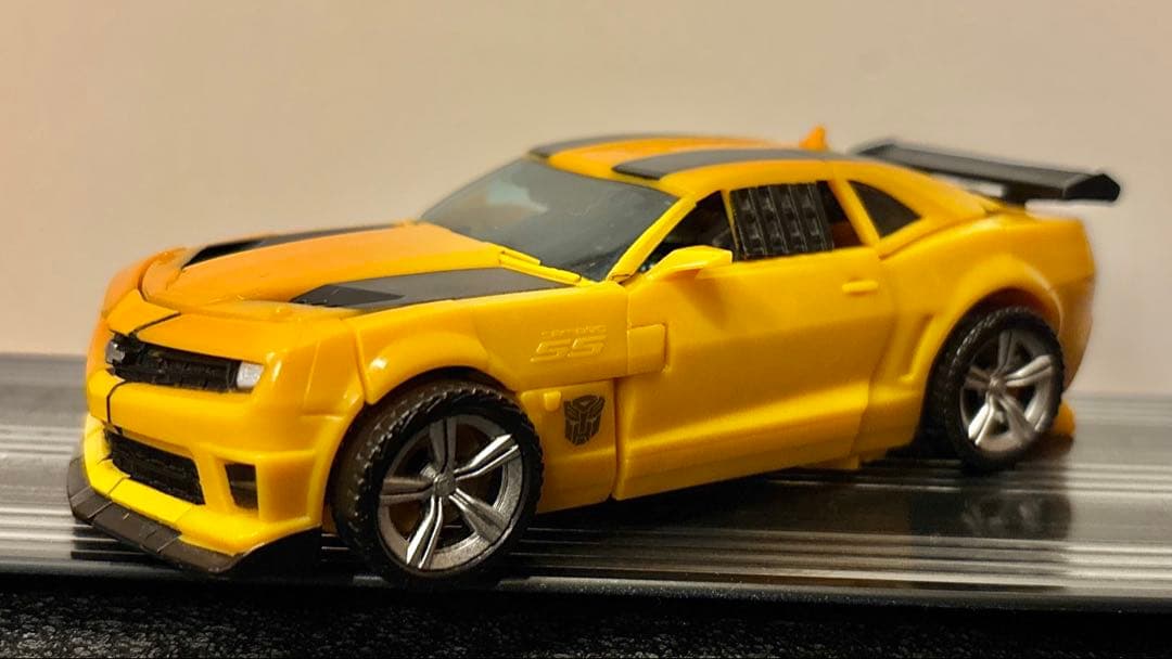 DA-05 バンブルビー ＆ メックテックホルダー DA-04 アイアンハイド