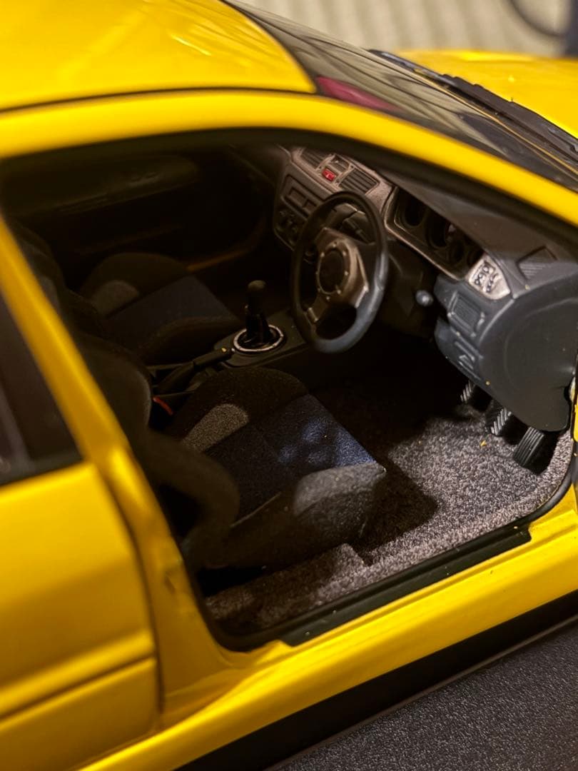 オートアート 1/18 MITSUBISHI 三菱 ランサーエボリューション 7