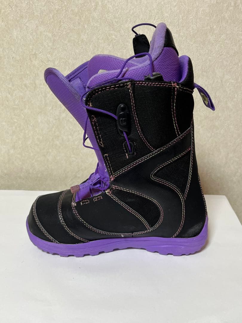Burton Mint Asian Fitスノーボードブーツ 22.5cm 美品