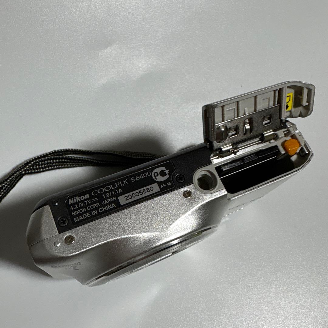 Nikon COOLPIX S6400 シルバー 動作確認済み