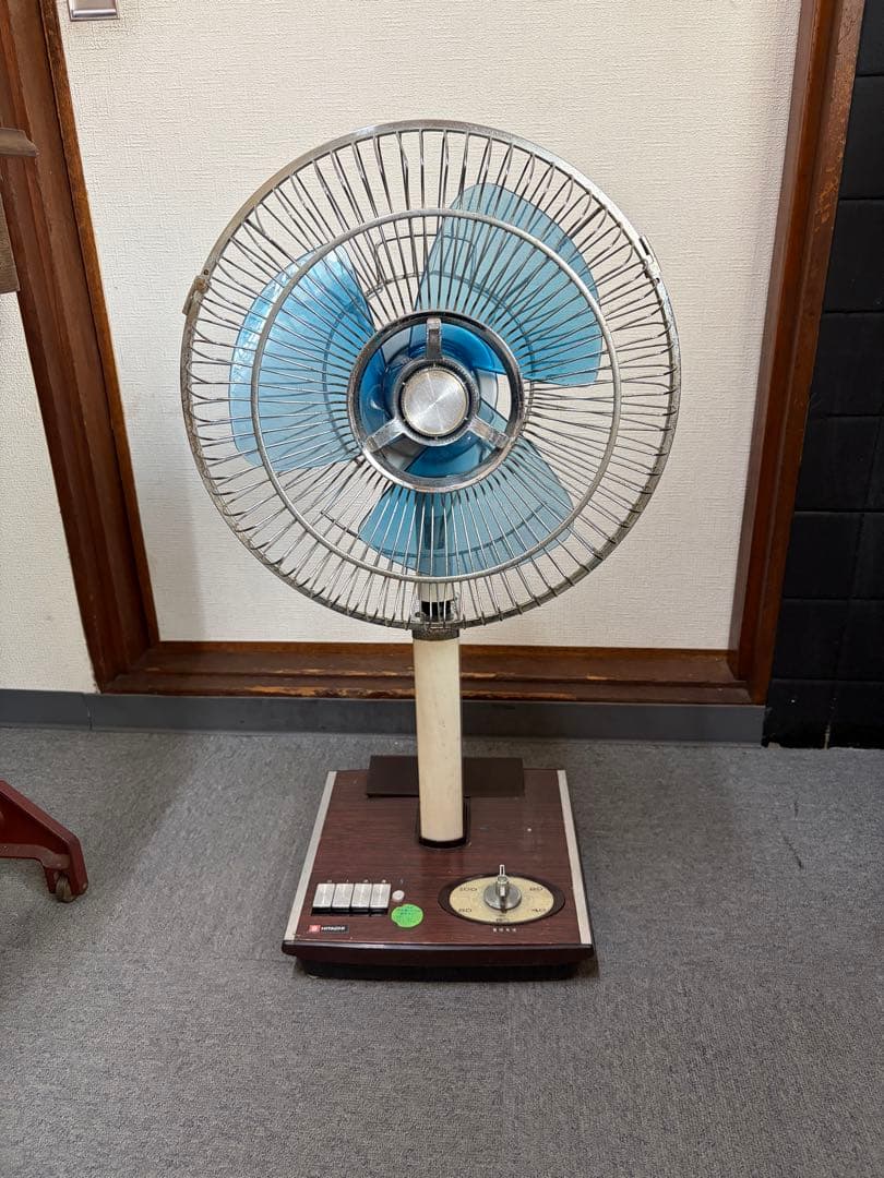 昭和レトロ HITACHI 扇風機 H-672 3枚ファン Yahoo!オークション -「h672」(扇風機) (電化製品)の落札相場・落札価格
