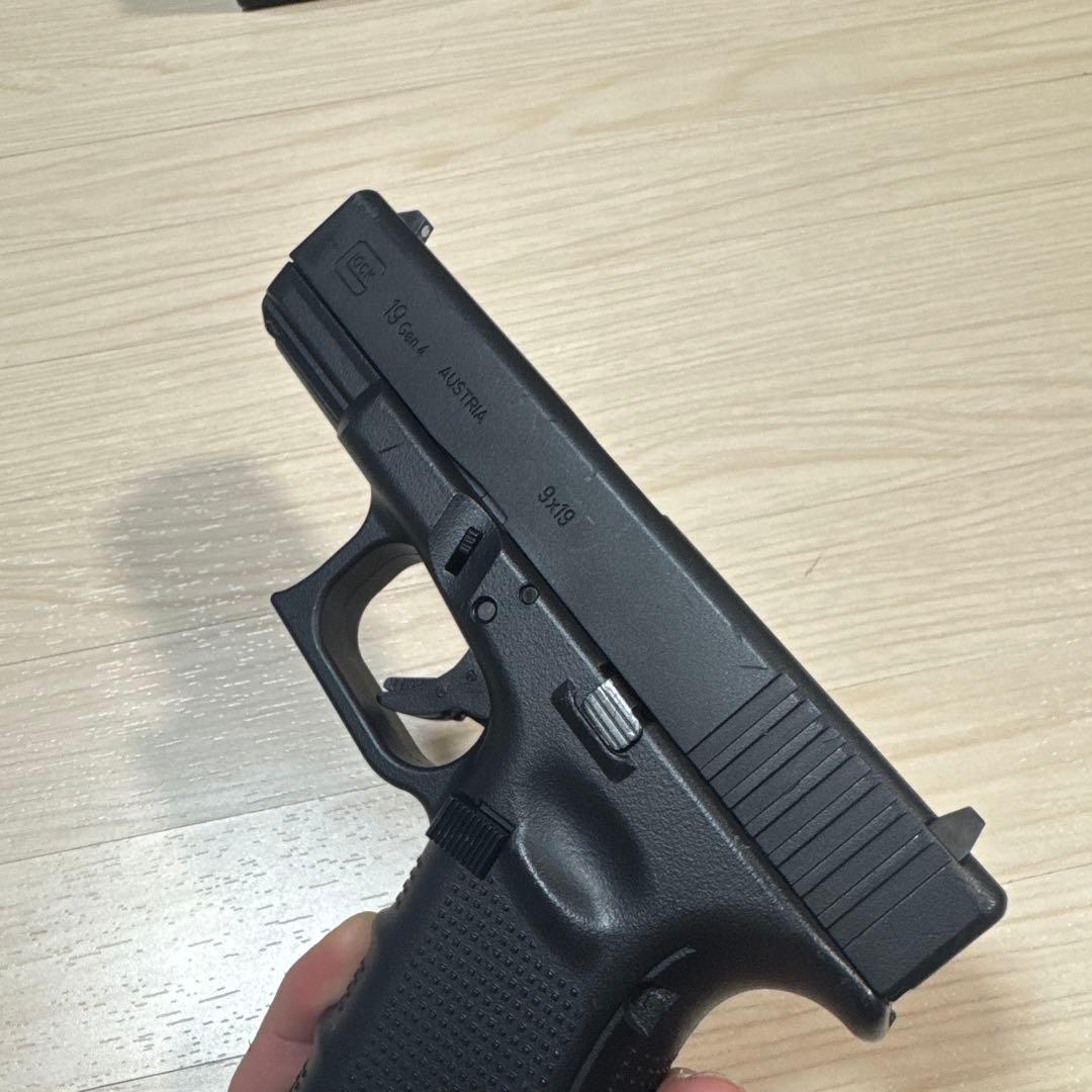東京マルイ Glock 19 Gen.4 ガスガン