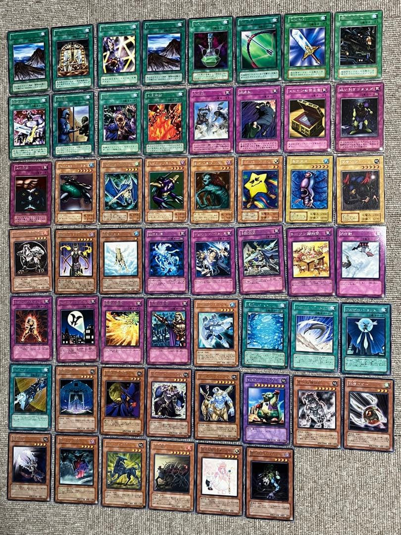 遊戯王　まとめ売り　引退　ブルーアイズホワイトドラゴン　ブラックマジシャン　他