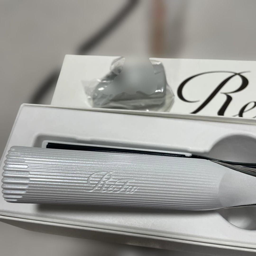 極美品・箱付】ReFa ストレートアイロン RE-AC02A 正規品 - メルカリ