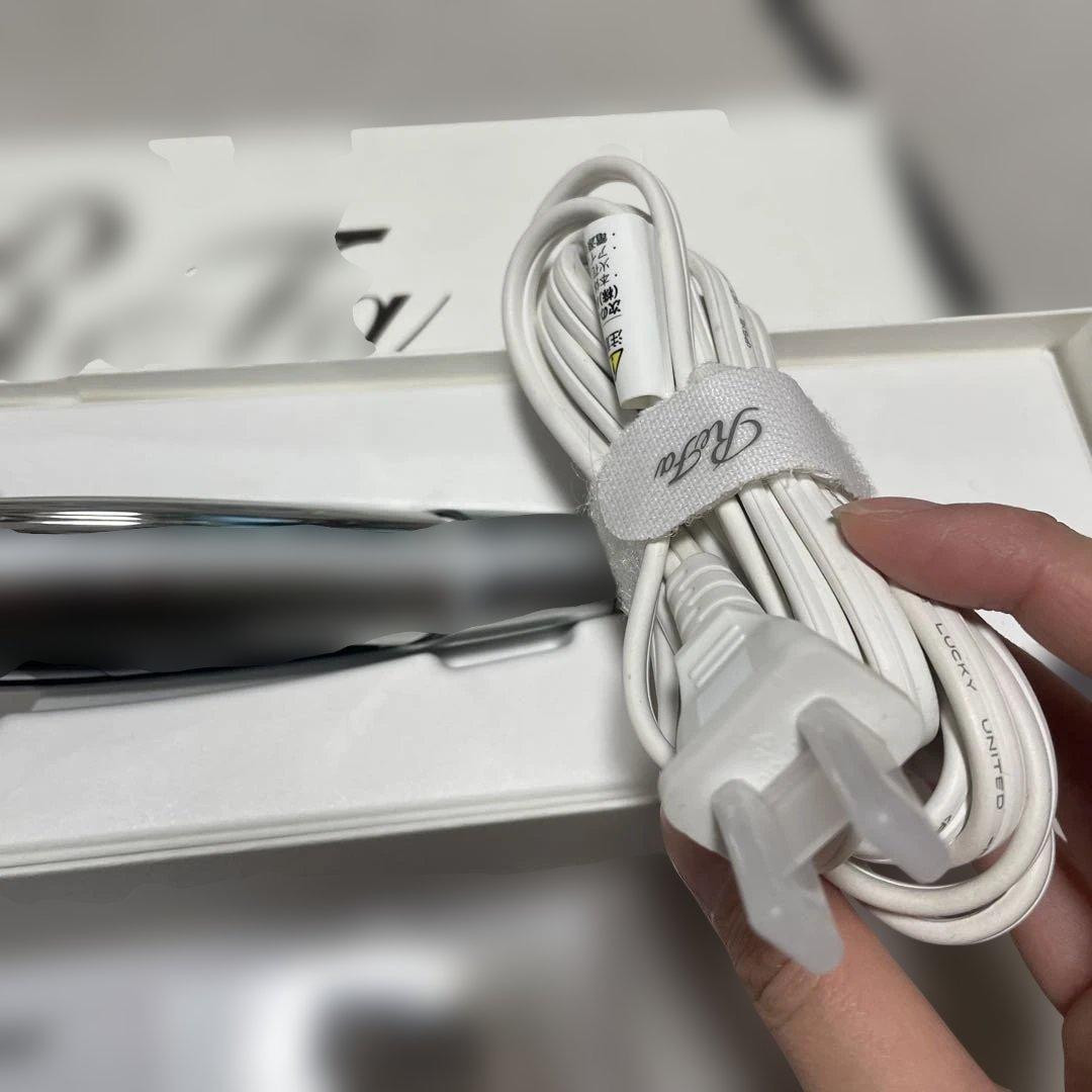 極美品・箱付】ReFa ストレートアイロン RE-AC02A 正規品 - メルカリ