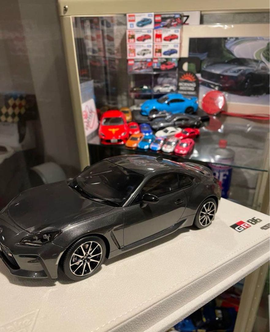 トヨタディーラー専売品のMake Up製　GR86 1/18 ディーラー専売 Make Up GR86 Pro Edition 1/18 - メルカリ