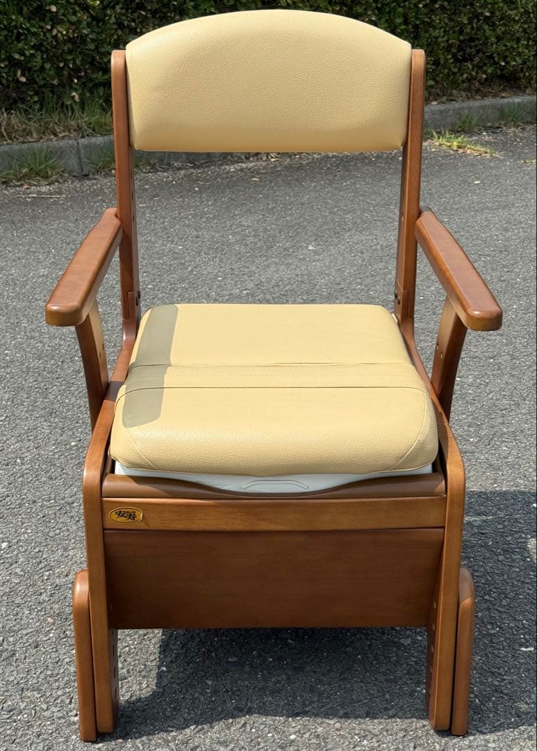 美品 ほぼ未使用 高級 天然木♪ 介護 家具調トイレ コンパクト