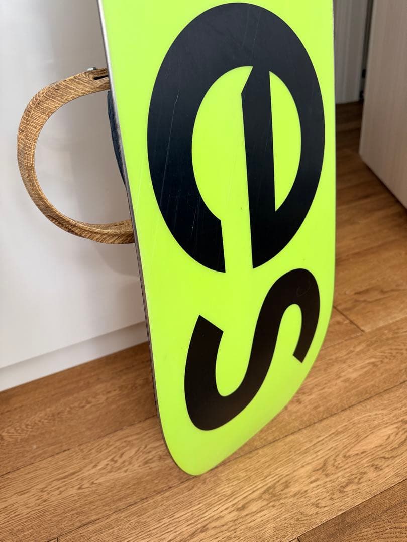 JONES Explorer 156 + Burton Malavita - メルカリ