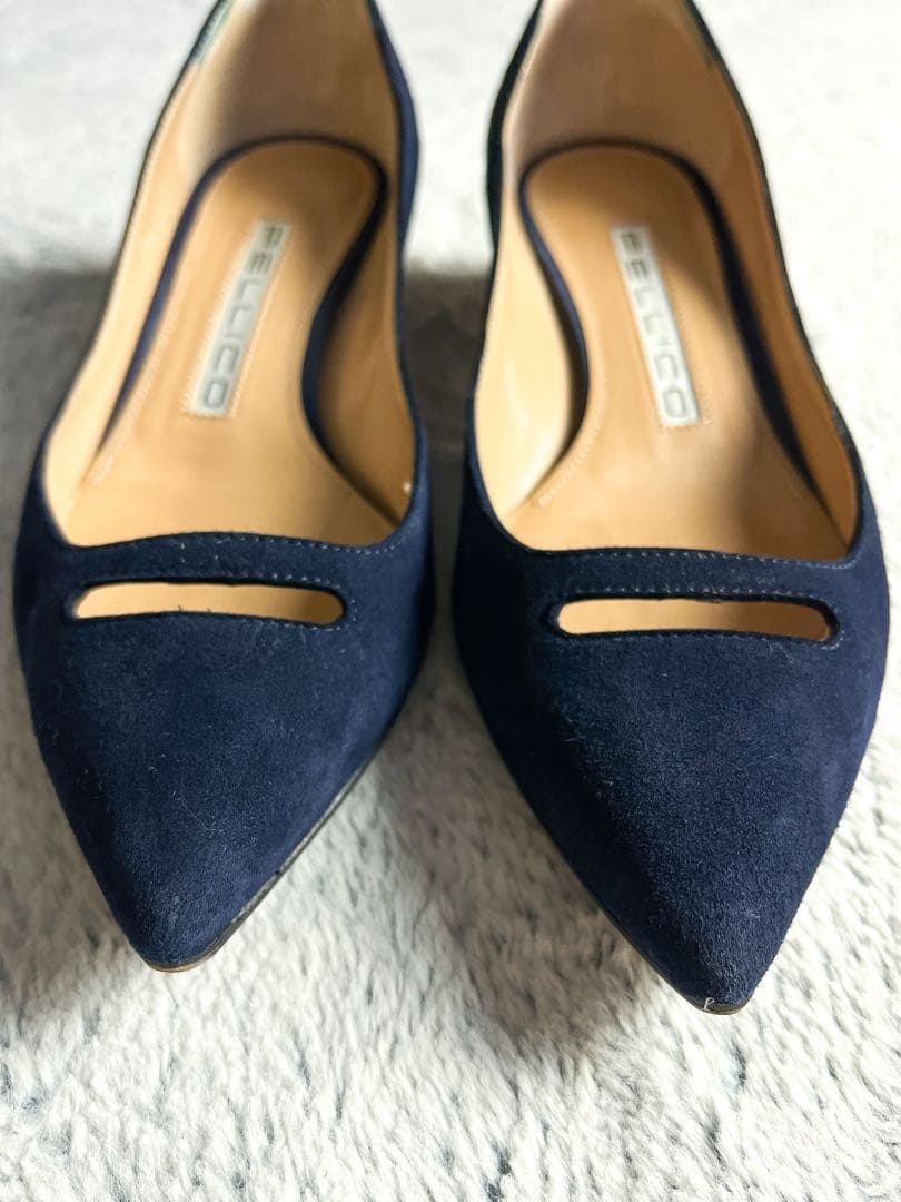 人気【PELLICO】35.5 アネッリ スエードパンプス 濃紺 22.5cm