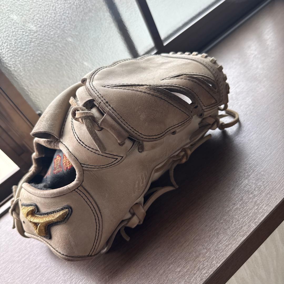 ミズノ 硬式グローブ 右投げ ベージュ 楽天市場】ミズノプロ 硬式グローブ（カラーベージュ）（野球・ソフト
