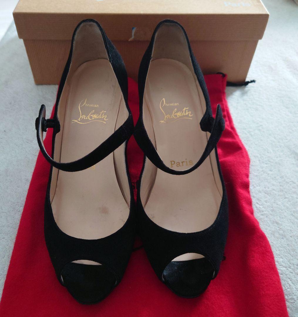 Christian Louboutin ブラック オープントゥパンプス Christian Louboutin クリスチャンルブタン オープントゥパンプス