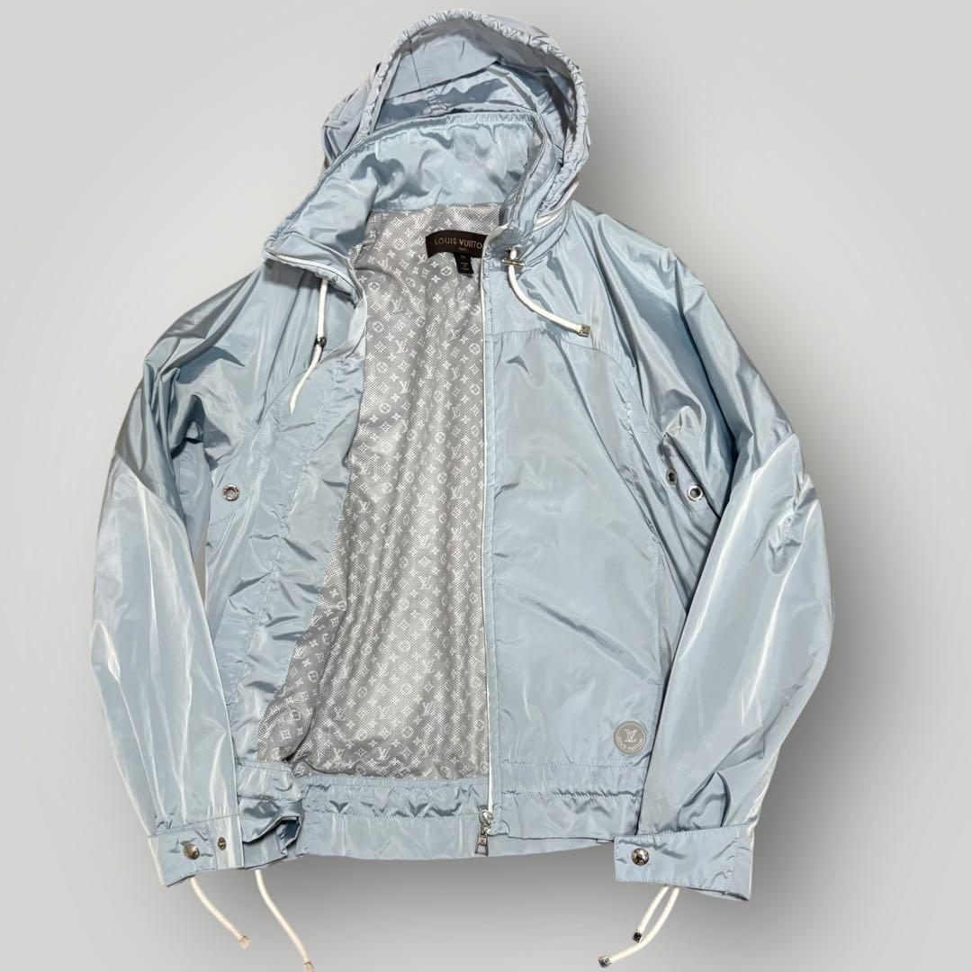 美品　LOUIS VUITTON モノグラム　ナイロンジャケット　レディース LOUIS VUITTON（ナイロンジャケット）のフリマアイテム一覧