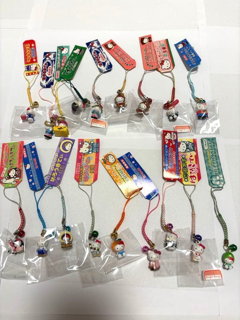 ご当地 ハローキティ　根付け　ストラップ　限定　Sanrio 186個