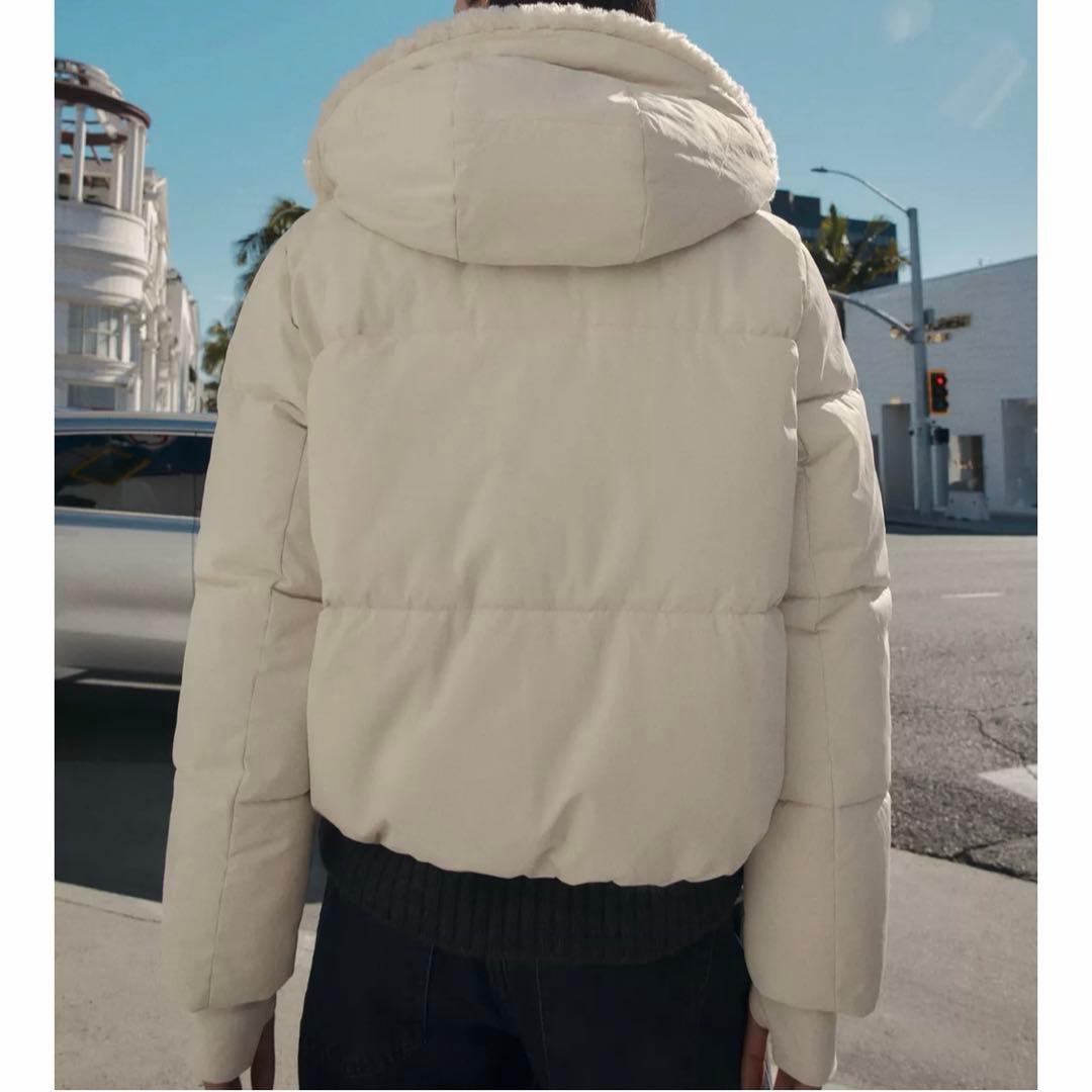 ZARA】フェイクシープスキンフード付き撥水ウィンドブレーカー - メルカリ