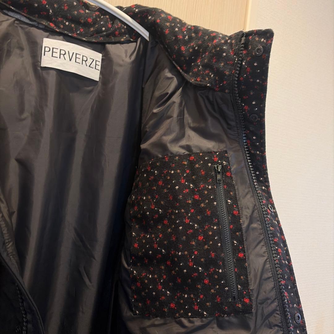 PERVERZE Step Down Jacket Mix - メルカリ