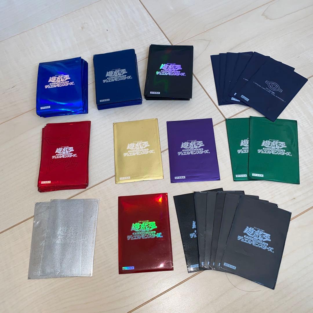 希少】遊戯王 初期ロゴ スリーブ - メルカリ