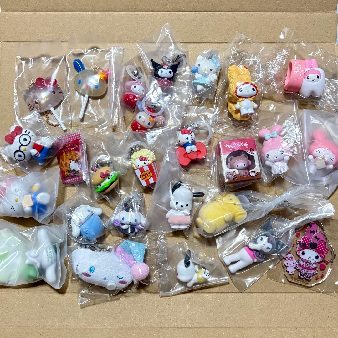 サンリオ　めじるしアクセサリー　フィギュア　キーホルダー　ガチャ　まとめ売り 予約・購入】めじるしアクセサリー サンリオキャラクターズ ～ふわふわ