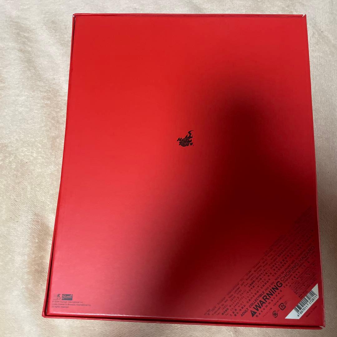 新品同様未使用】ホットトイズ マイケルジャクソン 1/6 スリラー版