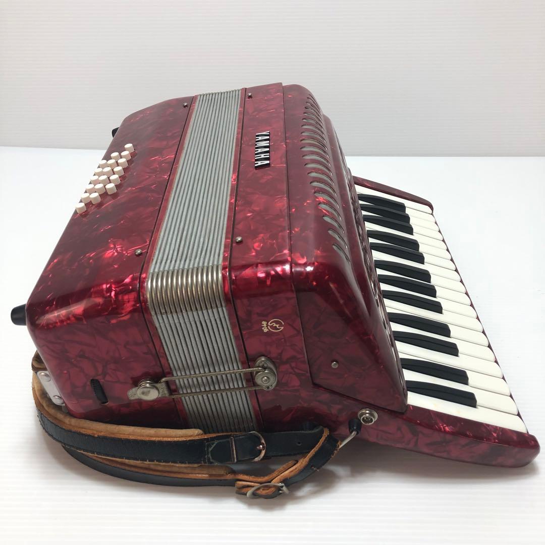 YAMAHA ヤマハ アコーディオン 30鍵 YA-18 8905 - メルカリ