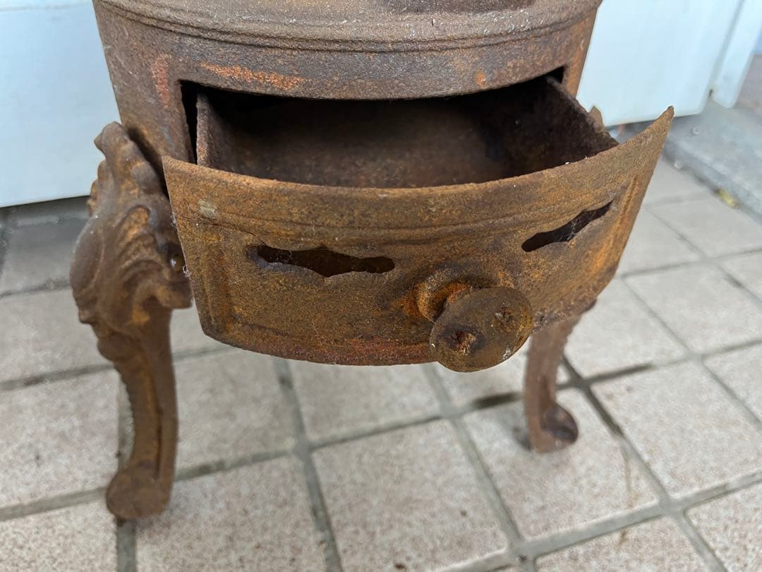 アンティーク ストーブ フランス 鋳物 鉄製 シャビー レトロ ヴィンテージ