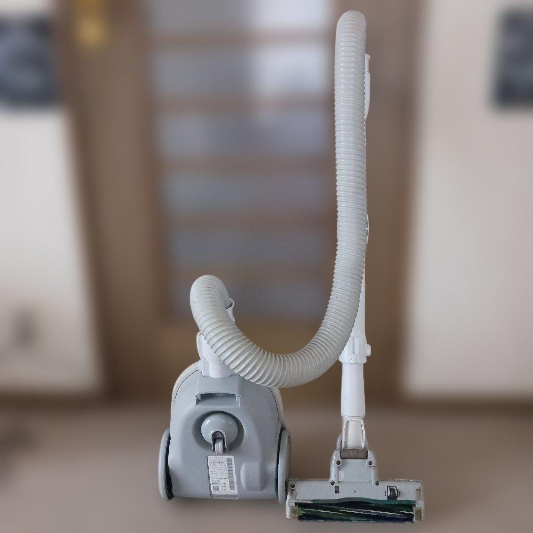 日立紙パック式掃除機 稼働品 CV-KP300J 22年製 - メルカリ