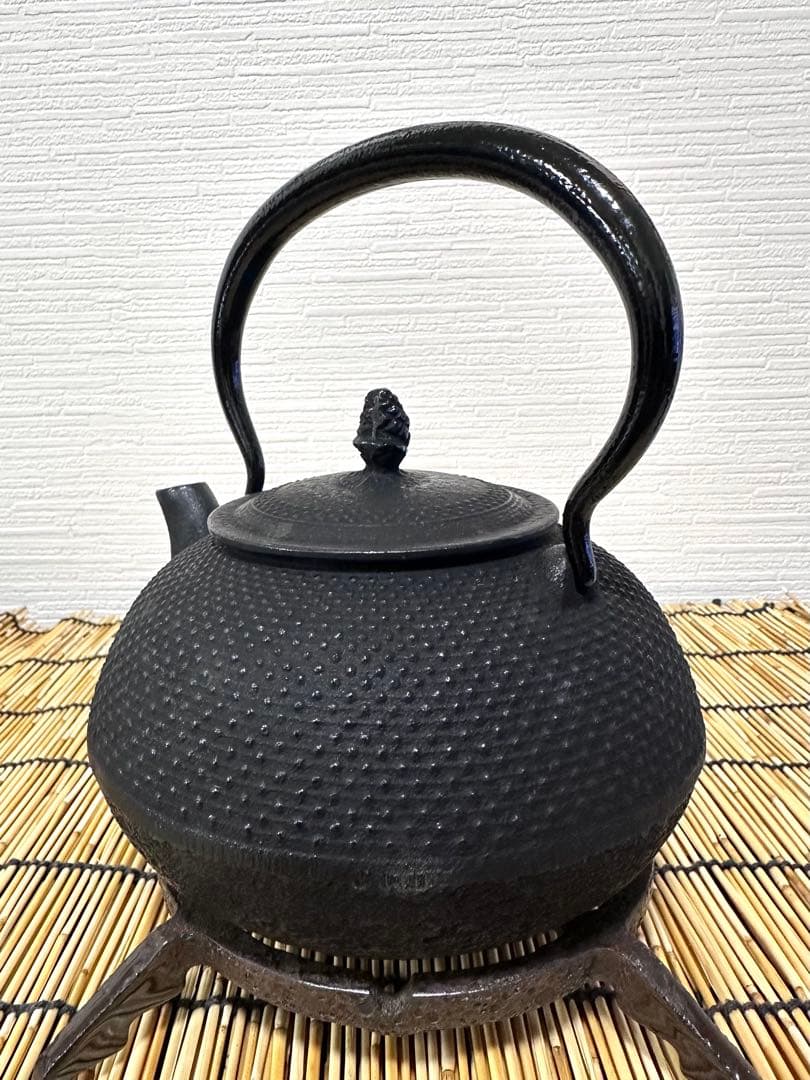 未使用品、供箱、栞2種付 南部運南堂南部鍋元造 12型アラレ 南部