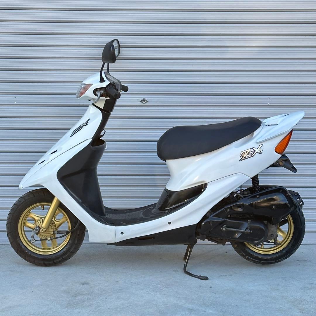 a茨城 ホンダ ライブディオ AF34 DIO ZX 人気の白 2スト ゼッペケ