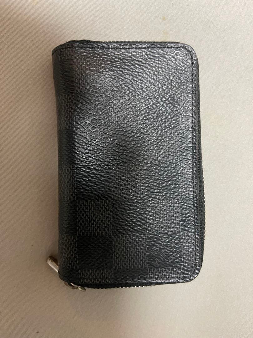 LOUIS VUITTON エピレザー ケース ブラック Louis Vuitton ルイヴィトン エピレザー ブラック キーケース472666