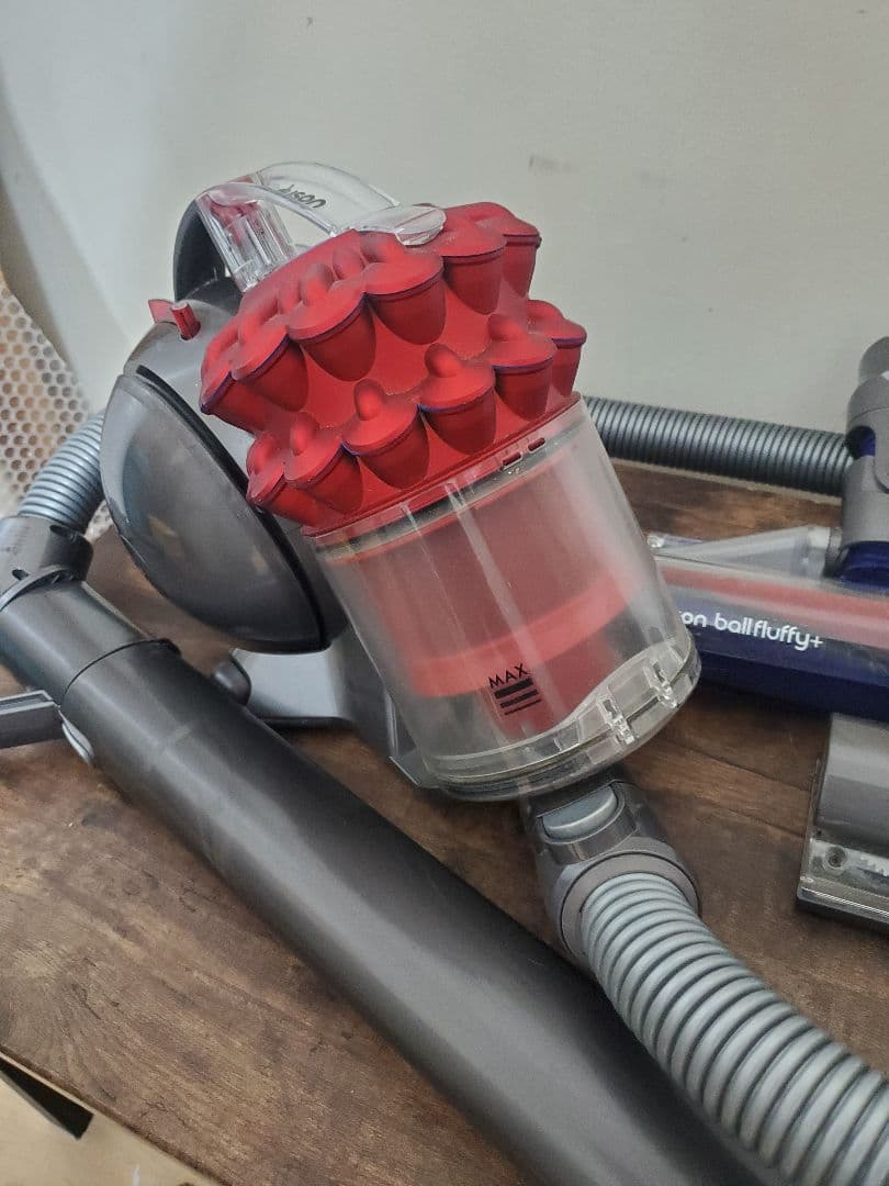 dyson CY24 キャニスター型 サイクロン掃除機 NP6-JP ダイソン
