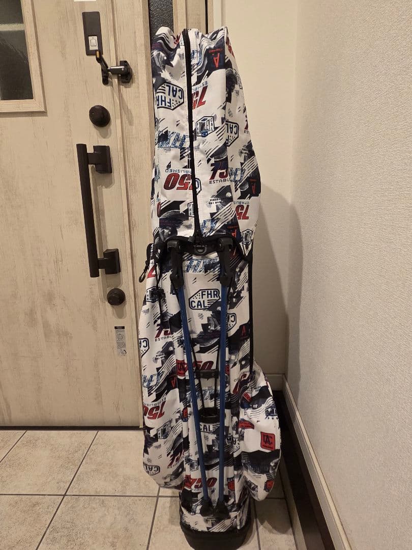 OAKLEY　オークリースタンド式キャディバッグ OAKLEY（オークリー） SKULL STAND 17.0 FW FOS901529 メンズ ゴルフ